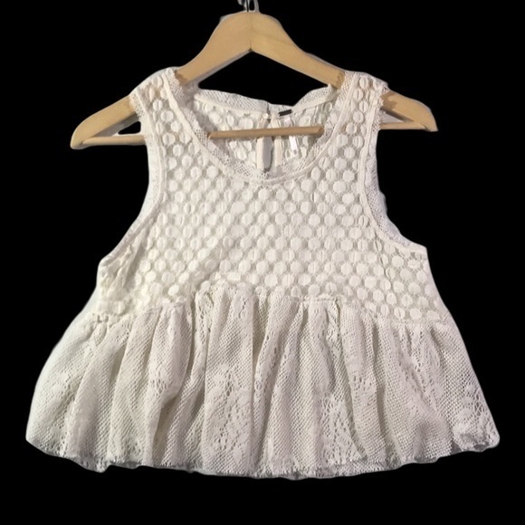 Deleting tomorrow 8/15🛑Free People Varsity Shedder Lace Peplum Tank size XS - Picture 3 of 10
